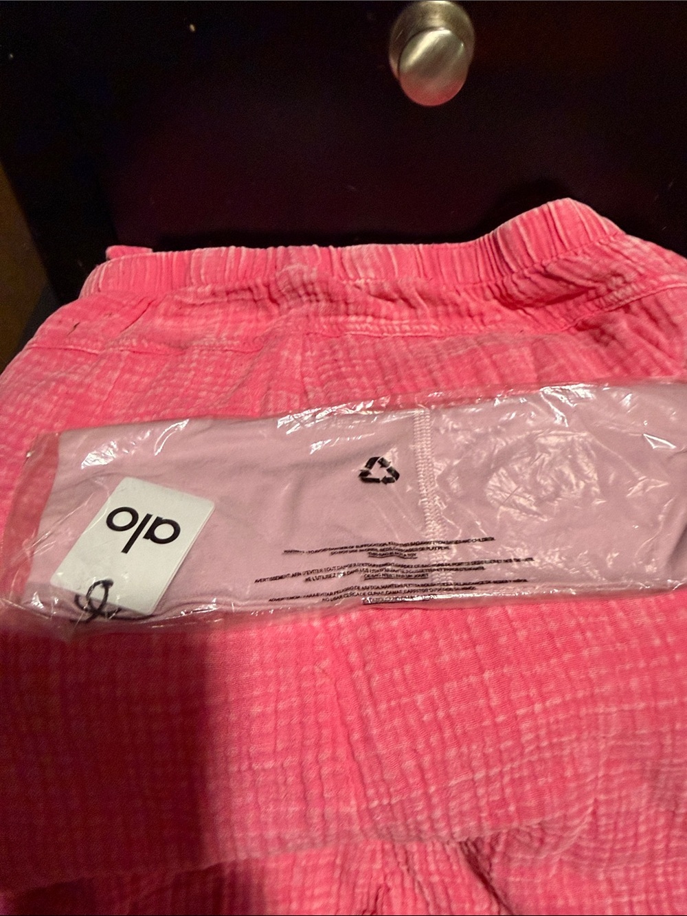 ALO Yoga women Performance Headband one size - Picture 2 of 3